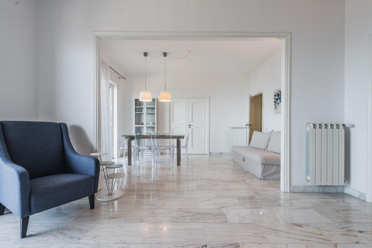 Apartmán Piazza Europa Landscape By Wonderful Italy CTA Exteriér fotografie